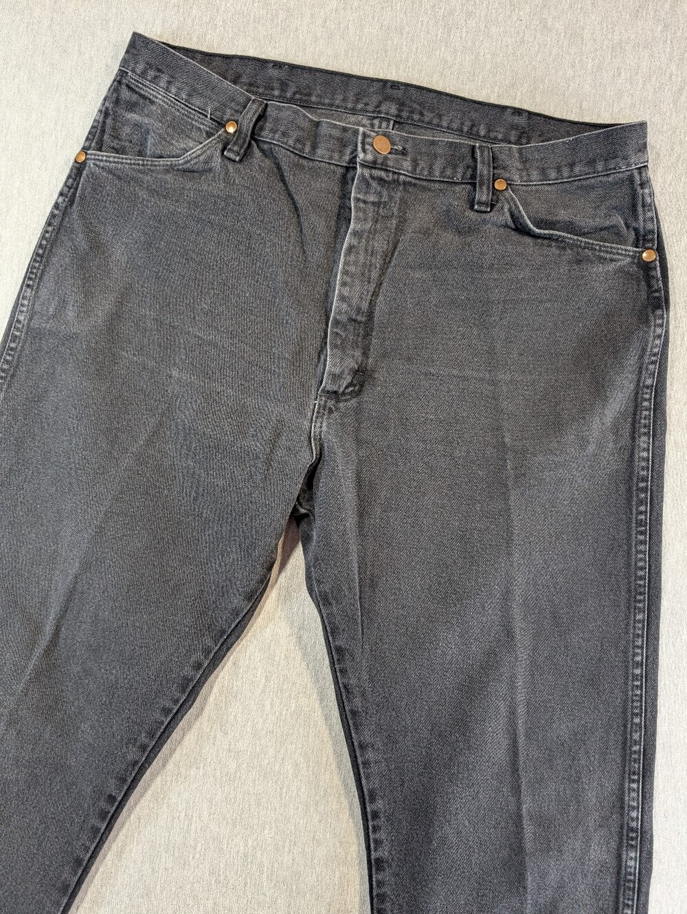Wrangler 13MWZ Cowboy Cut Jeans Men's 38 X 34 Original Fit Black Western